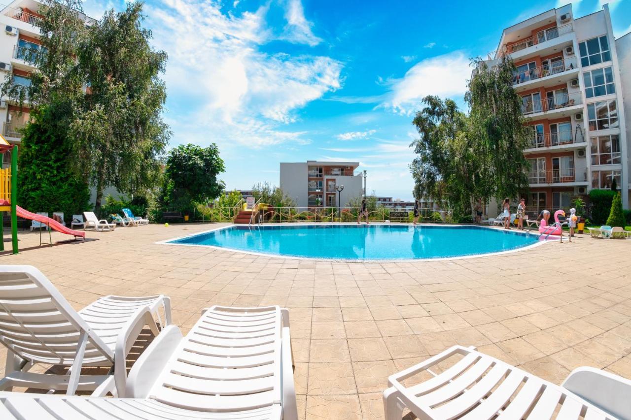 Crown Fort Club Sveti Vlas Εξωτερικό φωτογραφία