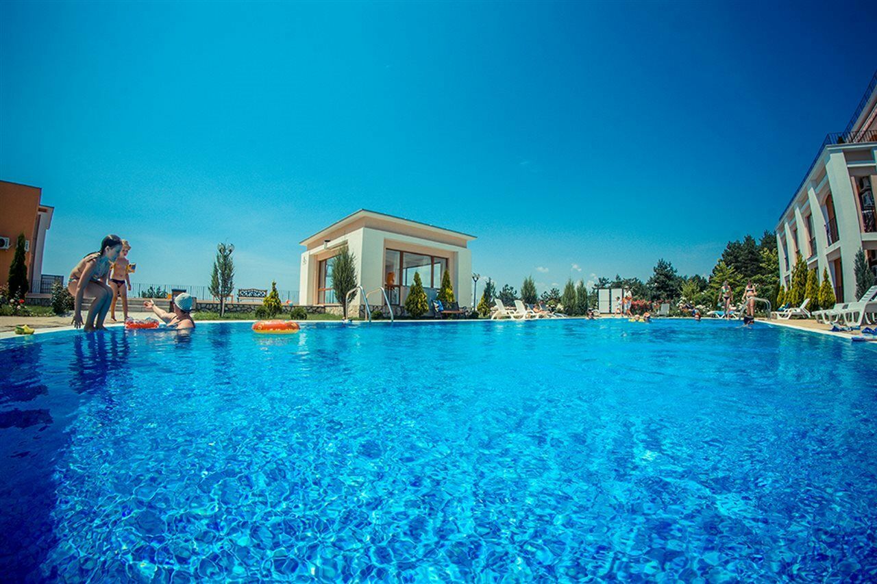 Crown Fort Club Sveti Vlas Εξωτερικό φωτογραφία